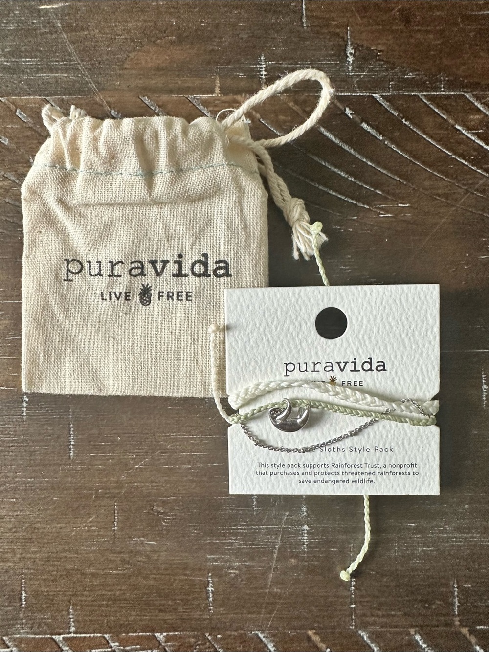 NWT Pura Vida Silver Save the Sloths Bracelet Style Pack - White & Light Green